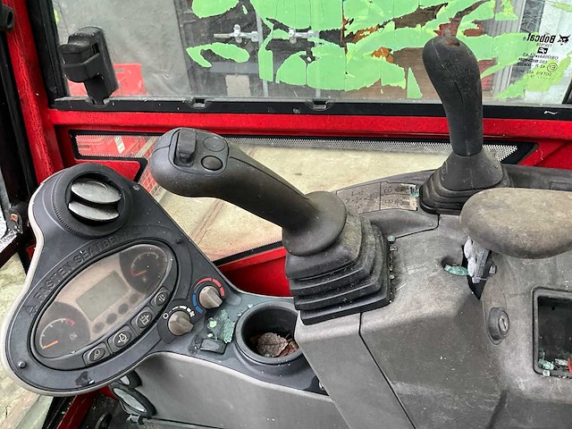 Bobcat - 2019 - e26 - minigraafmachine - afbeelding 8 van  20