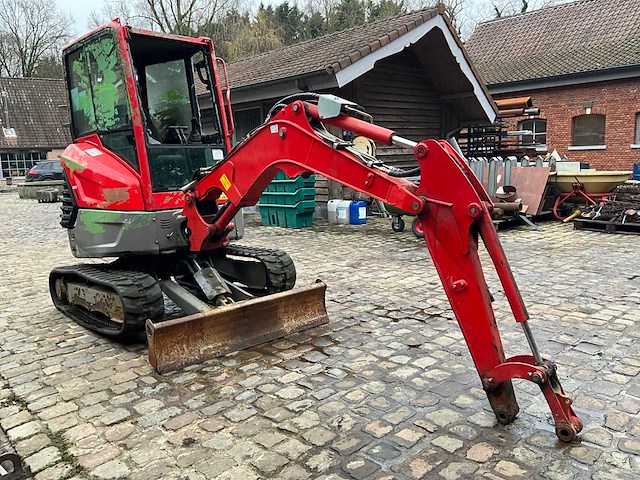 Bobcat - 2019 - e26 - minigraafmachine - afbeelding 4 van  20