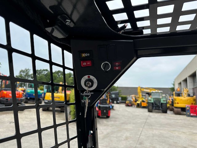 Bobcat - 2026 - s70 - schranklader - afbeelding 13 van  30