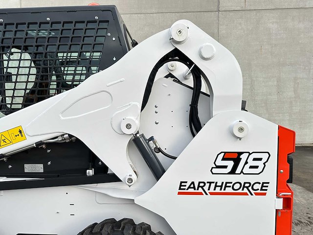 Bobcat - earthforce - 2026 - s18-c4 - schranklader - afbeelding 13 van  47