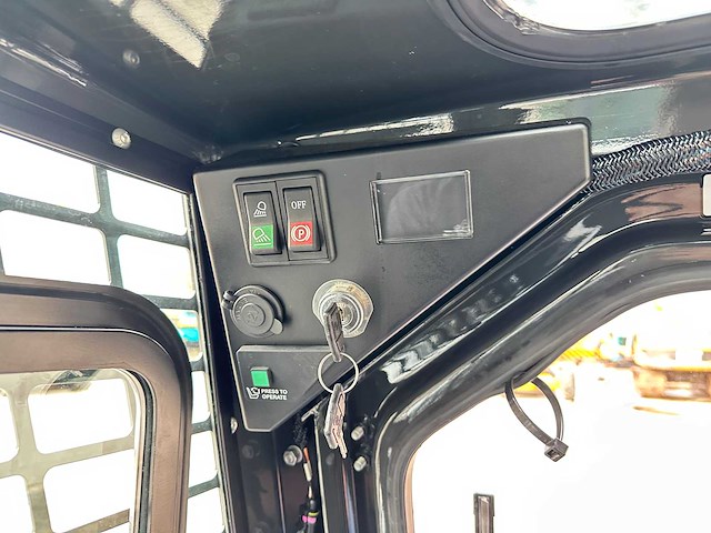 Bobcat - earthforce - 2026 - s18-c4 - schranklader - afbeelding 27 van  47