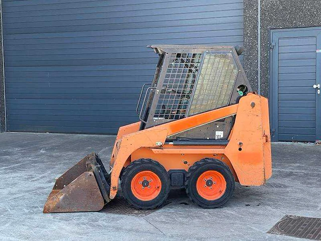 Bobcat - s 70 - shovel - afbeelding 19 van  25