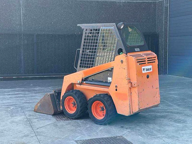 Bobcat - s 70 - shovel - afbeelding 20 van  25