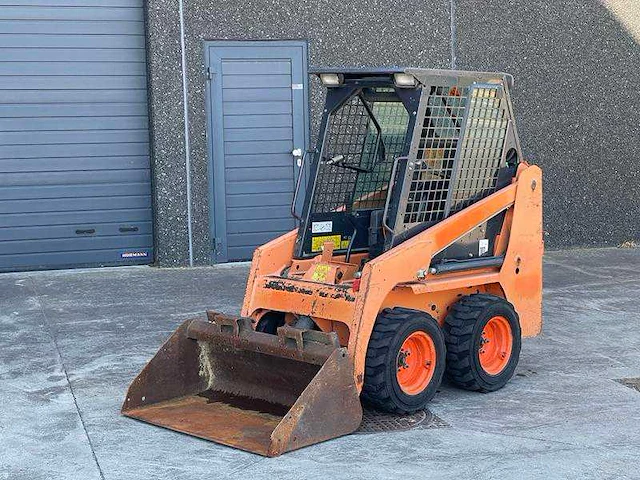 Bobcat - s 70 - shovel - afbeelding 1 van  25