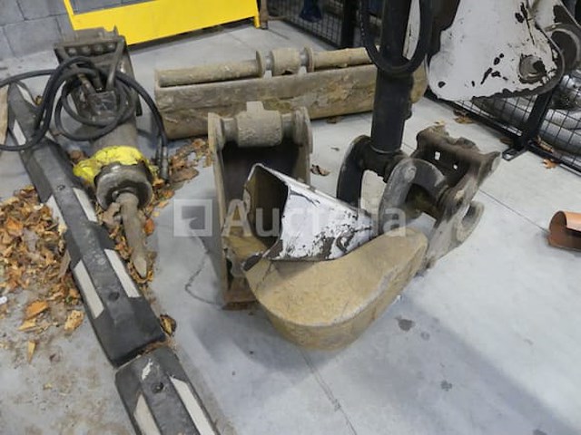 Bobcat 425 eg mini rupsgraafmachine - afbeelding 5 van  27