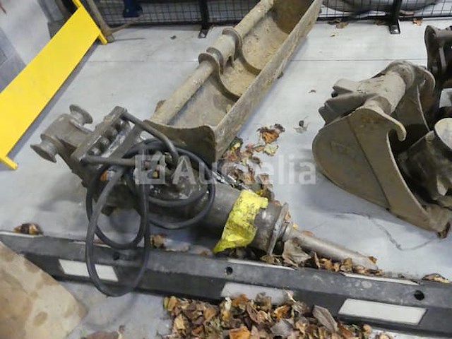 Bobcat 425 eg mini rupsgraafmachine - afbeelding 6 van  27