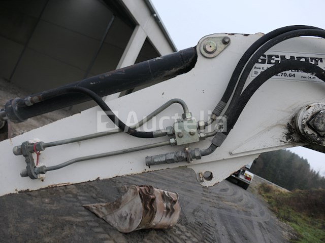 Bobcat 442 d mini graafmachine - afbeelding 9 van  37