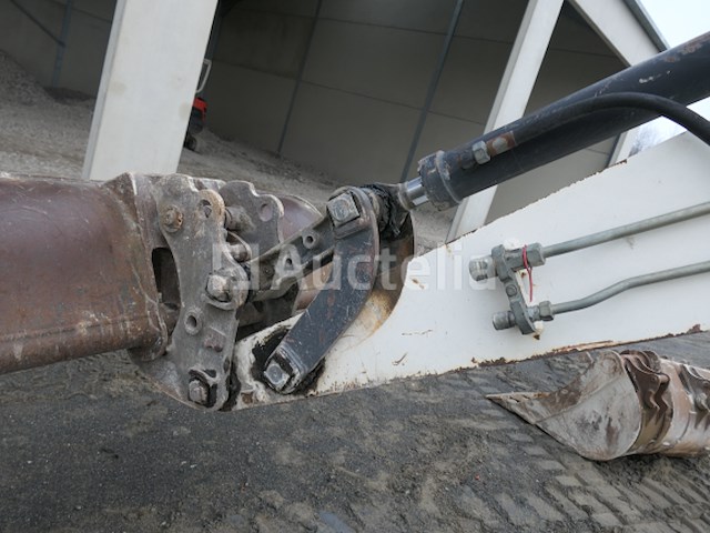 Bobcat 442 d mini graafmachine - afbeelding 11 van  37