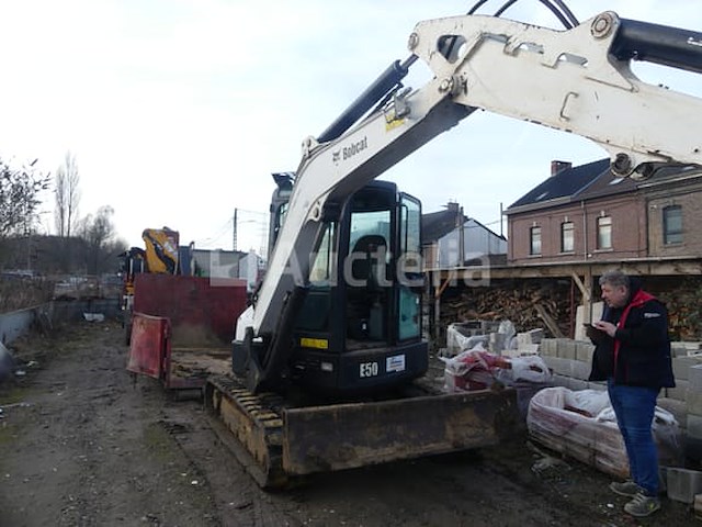 Bobcat e50 rupsgraafmachine - afbeelding 18 van  23