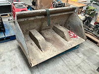 Bobcat hoogkipbak hydraulisch - afbeelding 1 van  3