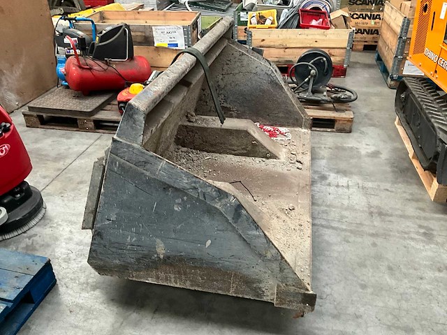 Bobcat hoogkipbak hydraulisch - afbeelding 3 van  3