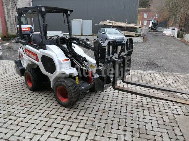 Bobcat l28 telehandler - afbeelding 21 van  23