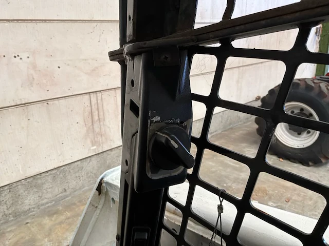 Bobcat s550 schranklader - afbeelding 10 van  25