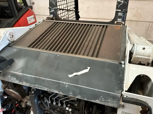 Bobcat s550 schranklader - afbeelding 13 van  25