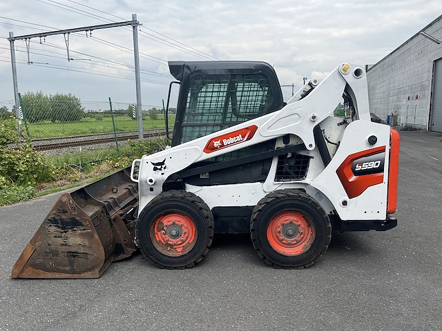 Bobcat s590 diesel 2015 compacte schranklader - afbeelding 2 van  5