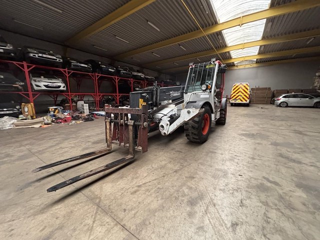 Bobcat t35120sl + schepbak, 2004 - afbeelding 12 van  31