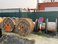 Bobijnen divers 9 stuks - afbeelding 1 van  5