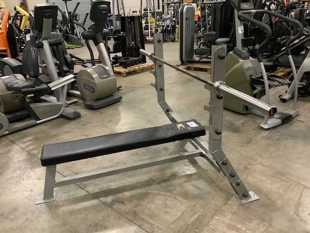 Body solid commercial olympic flat bench krachtstation - afbeelding 1 van  2