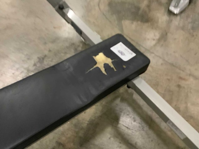 Body solid commercial olympic flat bench krachtstation - afbeelding 2 van  2
