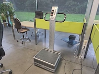Body vibration machine oto bodycare wbv-3000