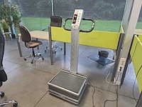 Body vibration machine oto bodycare wbv-3000