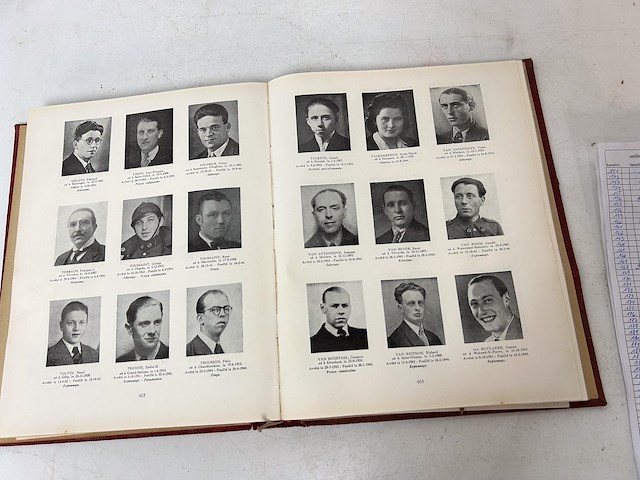 Boek heros et martyrs 1940-45 - afbeelding 2 van  3