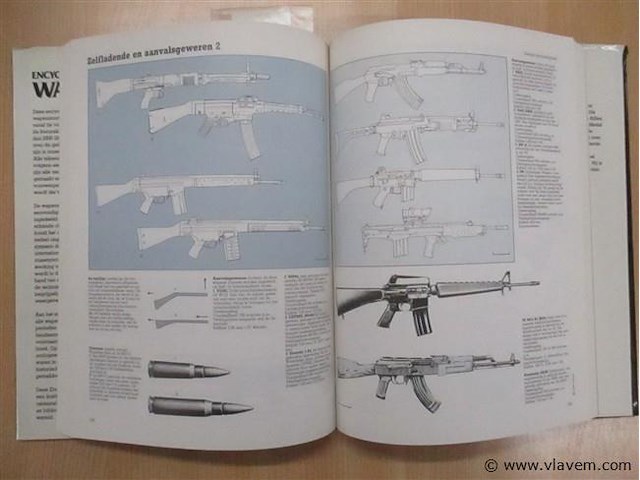 Boek - afbeelding 2 van  4