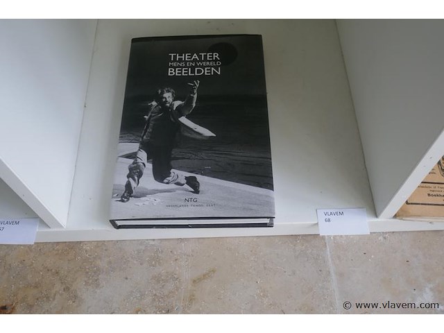 Boek - afbeelding 1 van  1