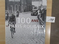 Boek - afbeelding 1 van  2