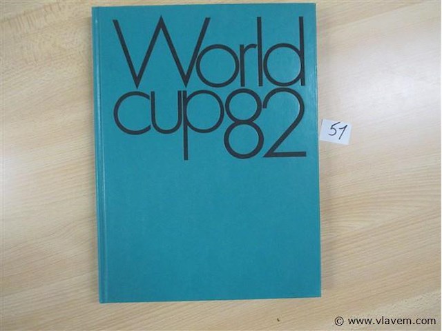 Boek - afbeelding 1 van  2