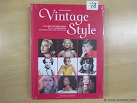 Boek - afbeelding 1 van  2