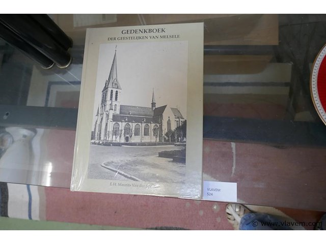 Boek - afbeelding 1 van  1