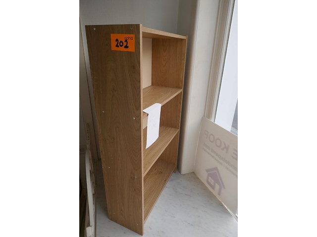 Boekenkast + display - afbeelding 1 van  5