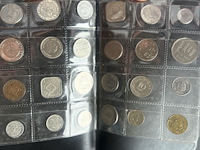 Boekje met 24tal diverse munten - afbeelding 3 van  4