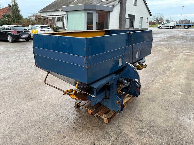 Bogballe - e 1500 - kunstmeststrooier - afbeelding 13 van  17