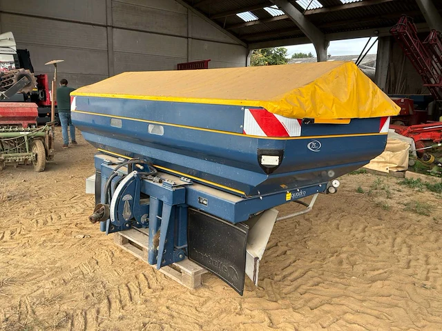 Bogballe m2w plus meststofverspreider - afbeelding 13 van  18
