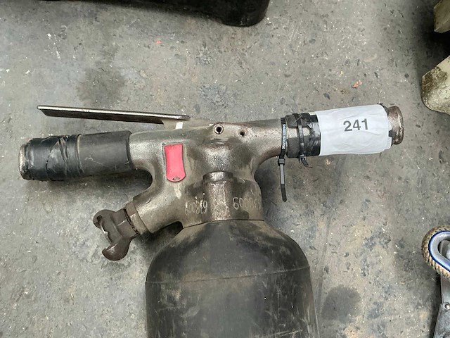 Böhler pneumatische breekhamer - afbeelding 4 van  4