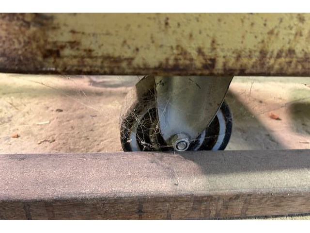 Bok met inhoud - afbeelding 2 van  10