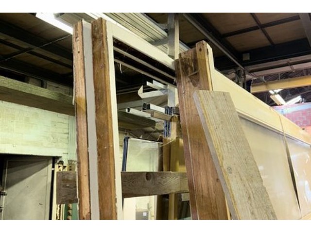 Bok met inhoud - afbeelding 4 van  10