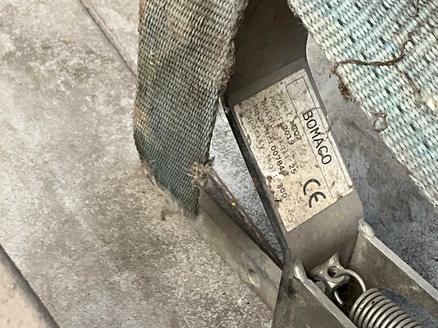 Bomaco mtq2 betonbandentang (2x) - afbeelding 1 van  4