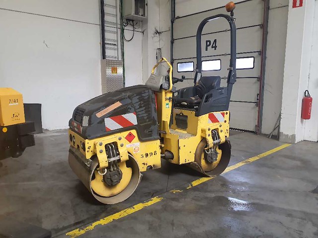 Bomag - 2013 - bw100 adm - asfalteermachine - afbeelding 1 van  2