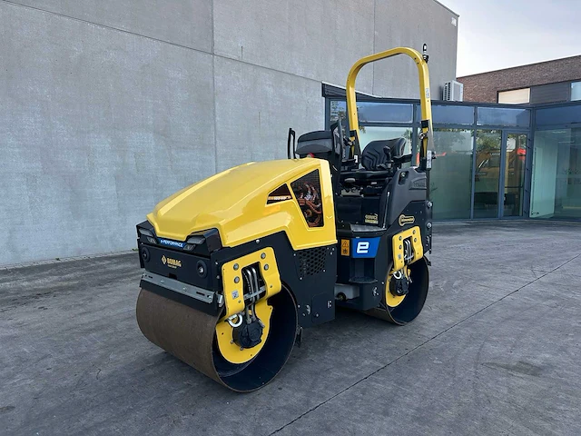 Bomag - 2024 - bw 100 ade-5 - duowals - afbeelding 1 van  34