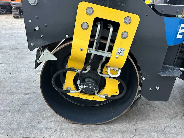Bomag - 2024 - bw 100 ade-5 - duowals - afbeelding 4 van  34