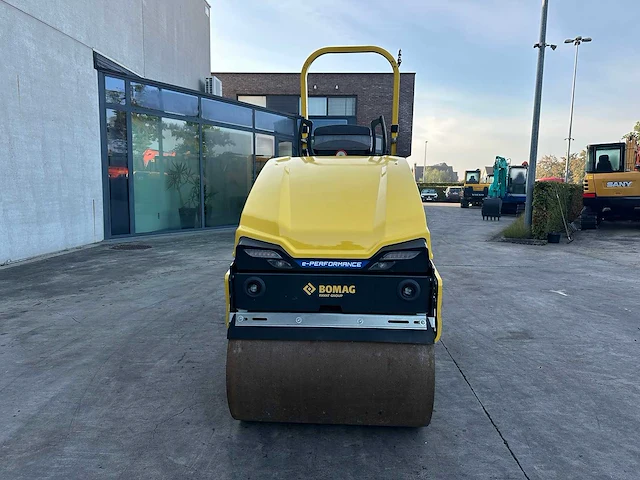 Bomag - 2024 - bw 100 ade-5 - duowals - afbeelding 12 van  34