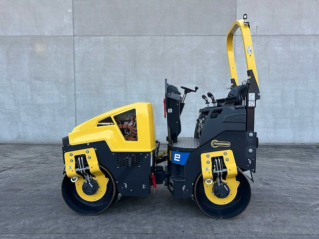 Bomag - 2024 - bw 100 ade-5 - duowals - afbeelding 33 van  34