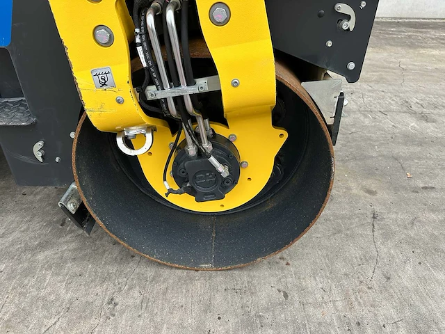 Bomag - 2024 - bw 120 ade-5 - duowals - afbeelding 8 van  34