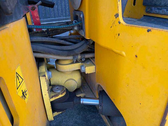 Bomag - bw 100 adm 5 - asfaltwals - 2016 - afbeelding 3 van  16