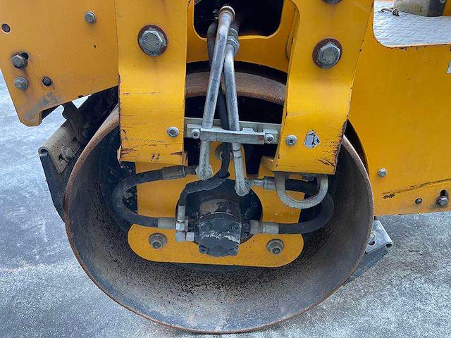 Bomag - bw 100 adm 5 - asfaltwals - 2016 - afbeelding 15 van  16