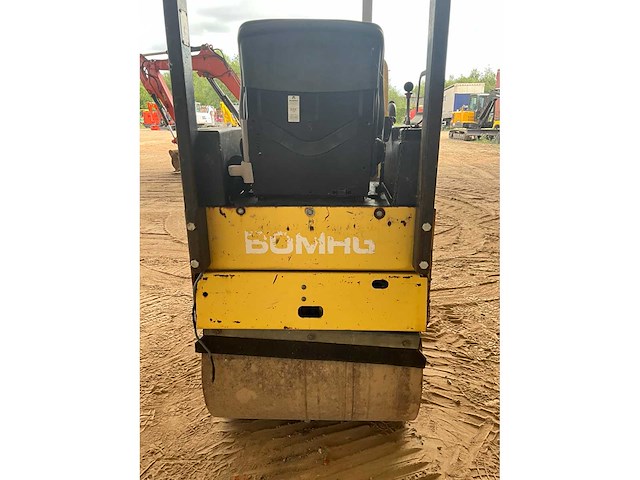 Bomag - bw 80 ad-2 - tandem roller - - afbeelding 12 van  15