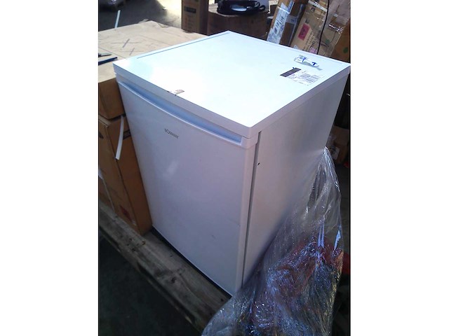 Bomann koelkast met kleine vriezer 120l wit ks2184-1-wit - afbeelding 9 van  9